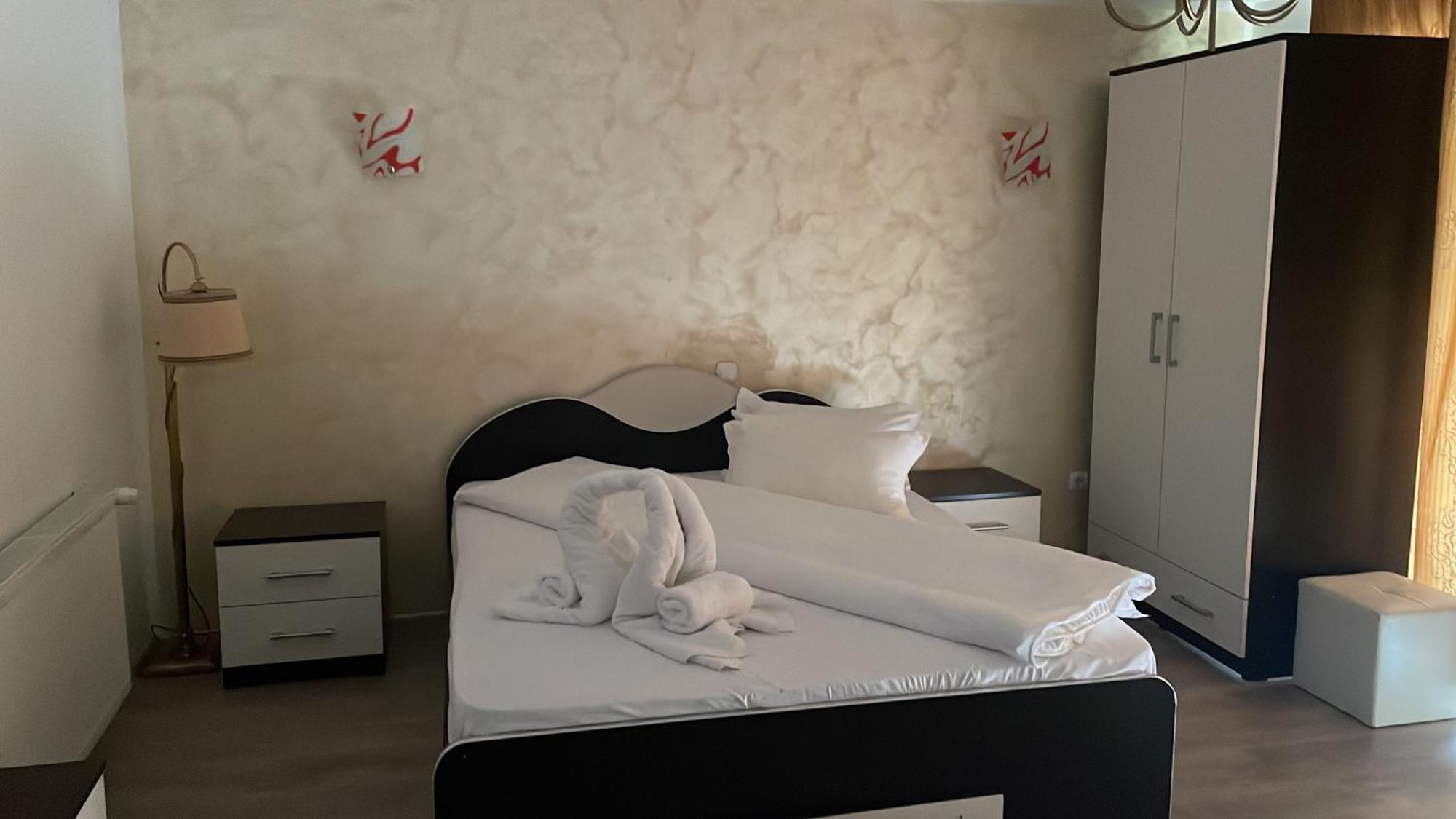 Casa Voronet Hotel Eksteriør billede