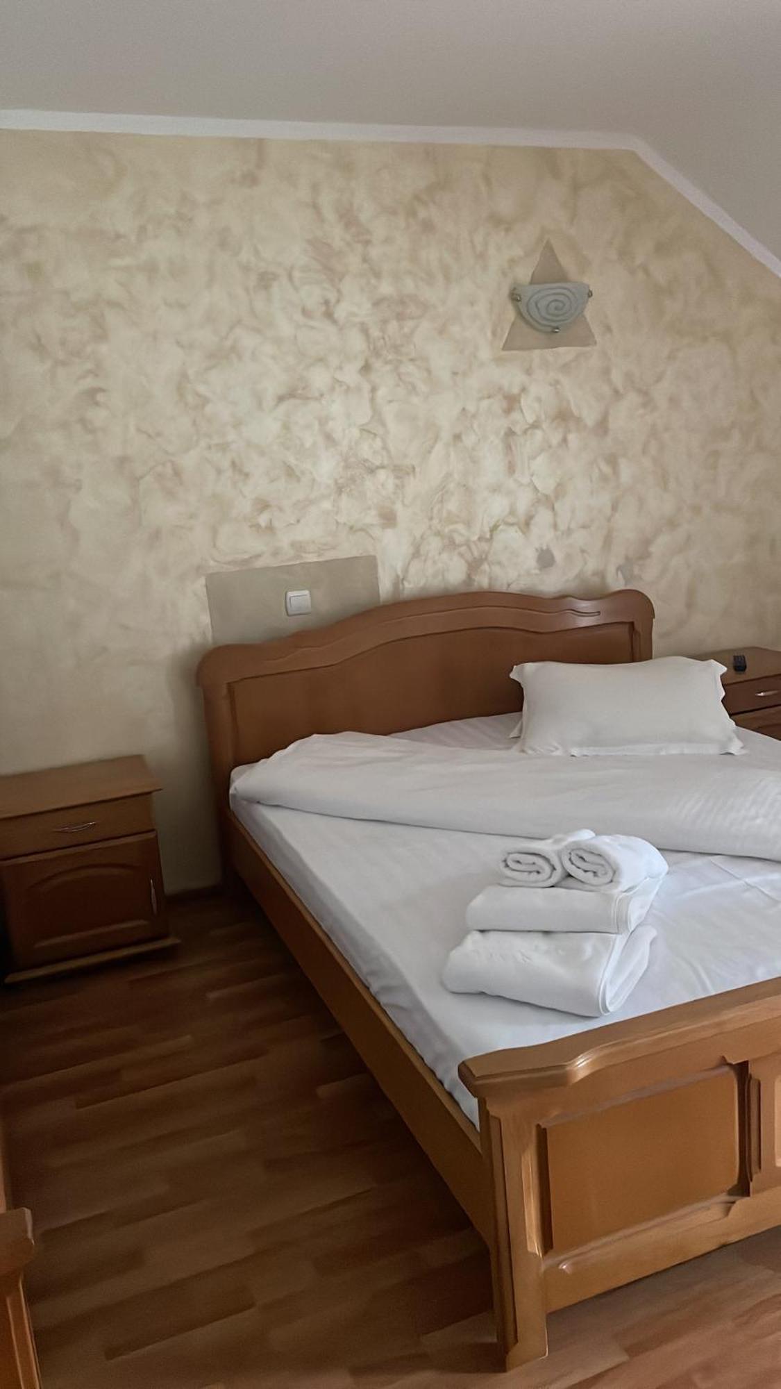 Casa Voronet Hotel Eksteriør billede